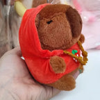 Porte Clés Peluche Capybara Hoodie Fraise - vue 3