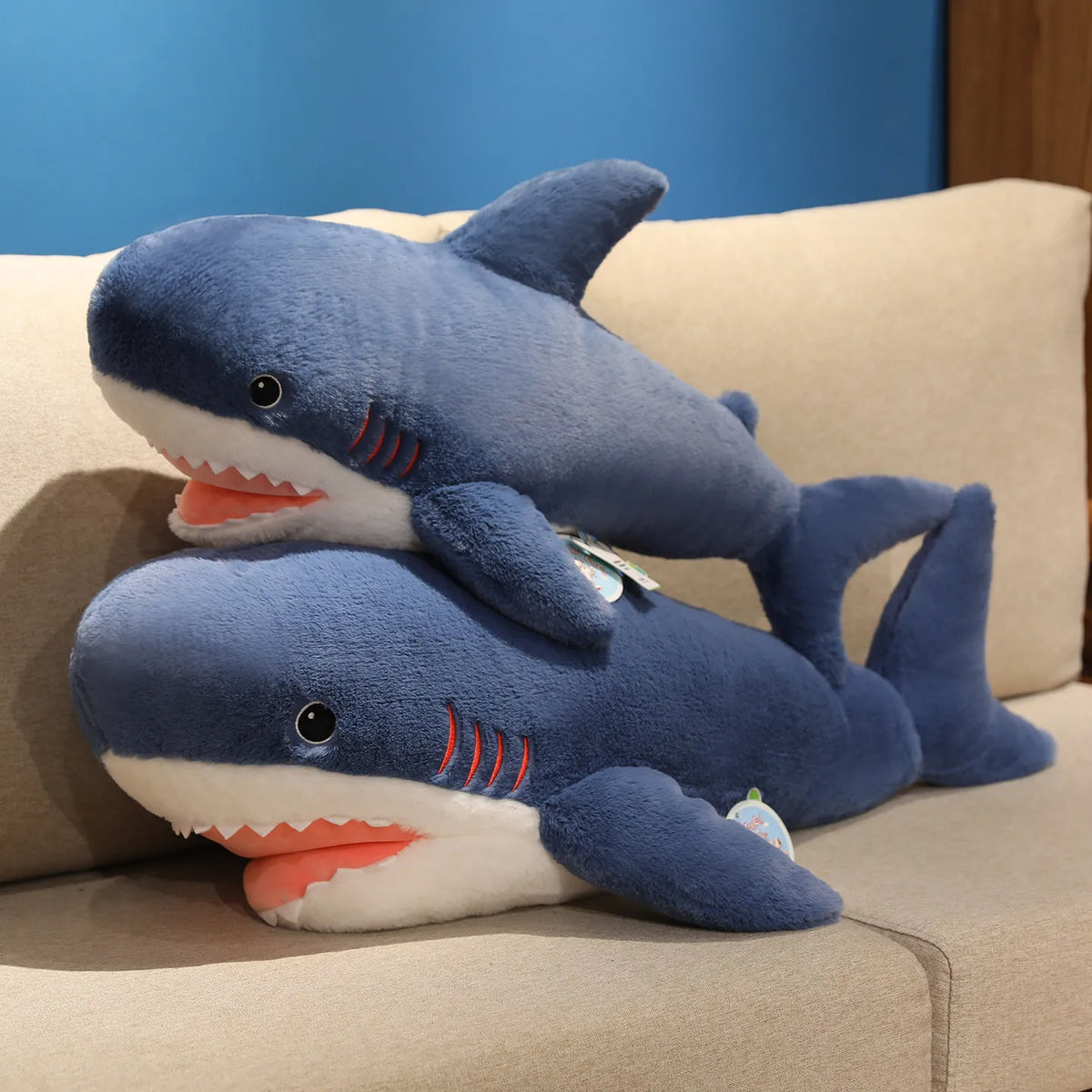 Grande Peluche Requin Bleu - vue 2
