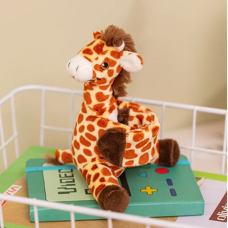 Peluche Girafe Bracelet Assise - vue 2