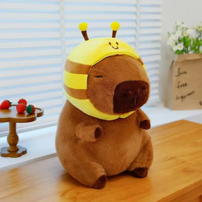 Peluche Capybara Kawaii avec Bonnet - 30 Cm - vue 3