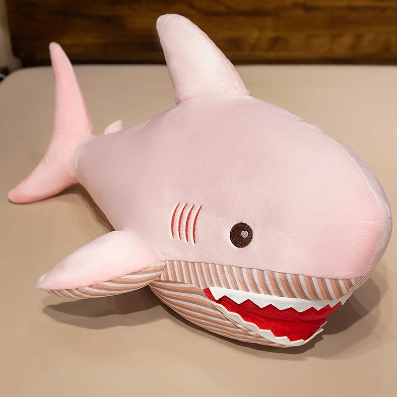 Requin en Peluche Rose - vue 2