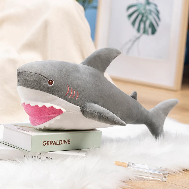 Petit Requin en Peluche Gris - vue 3