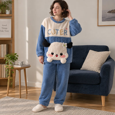 Pyjama pilou pilou femme et ado animal bleu à fleur porté, vue frontale