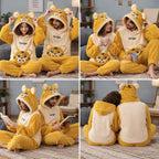 Quatre angles de Pyjama pilou pilou tigre doux à capuche famille porté