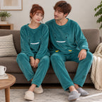 Cover frontale de Pyjama chaud couple animal vert canard, portée et entièrement visible