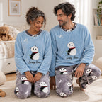 Cover frontale de Ensemble pyjama couple panda bleu ciel, portée et entièrement visible