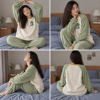 Quatre angles de Pyjama polaire femme et ado dinosaure vert porté
