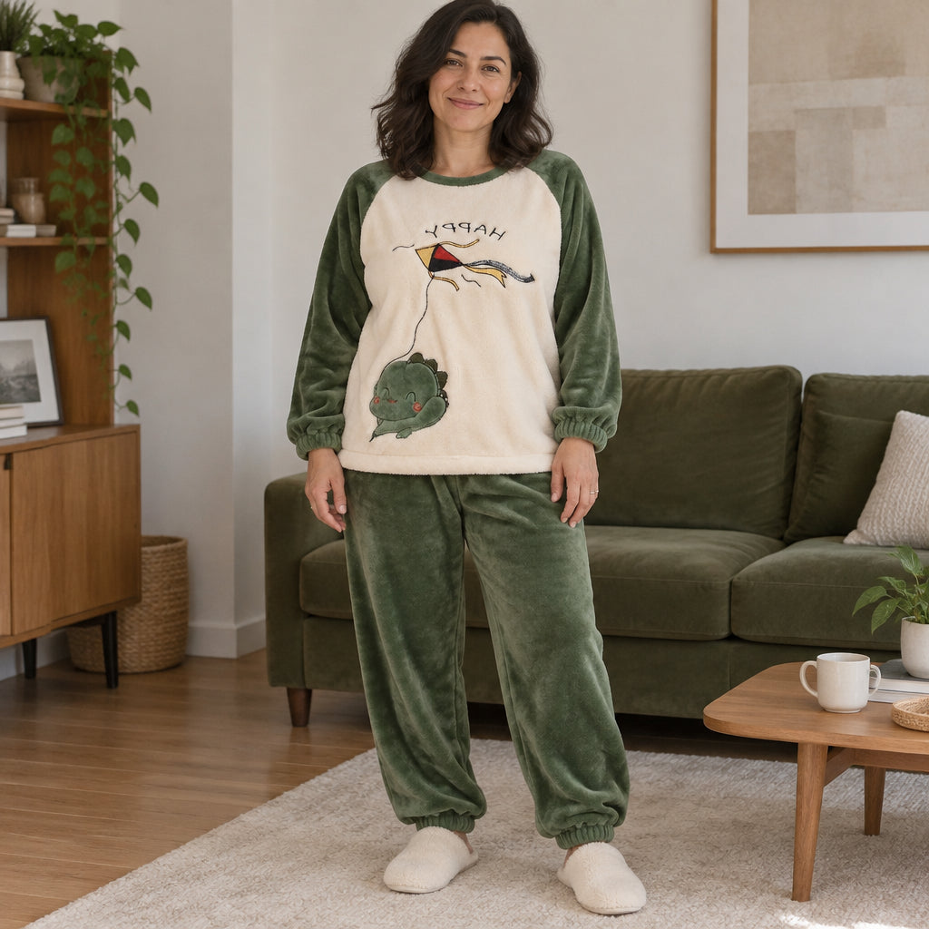 Cover frontale de Ensemble pyjama femme et ado dinosaure au cerf-volant, portée et entièrement visible