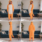 Quatre vues du Pyjama une pièce dragon orange adulte porté